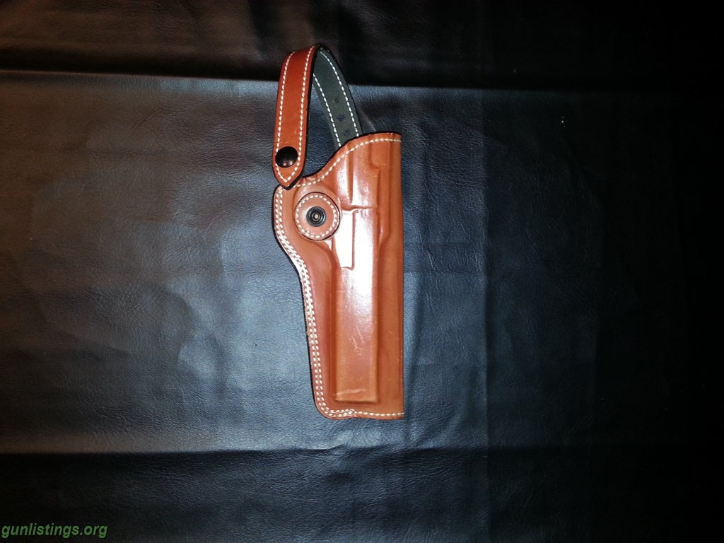 Accessories DeSantis Woodsman Holster