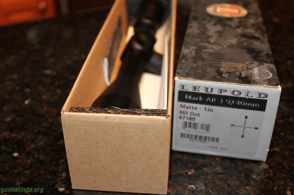 Accessories Leupold AR Scope.  MK-AR  3x9x40 Mil Dot