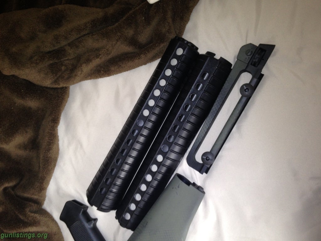 Accessories LR 308 Carry Handle And Parts