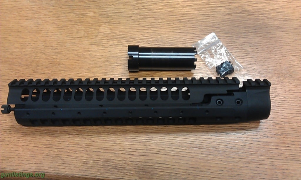 Accessories LWRC SPR Handguard, 22lr Ammo, USMC Beretta Grips