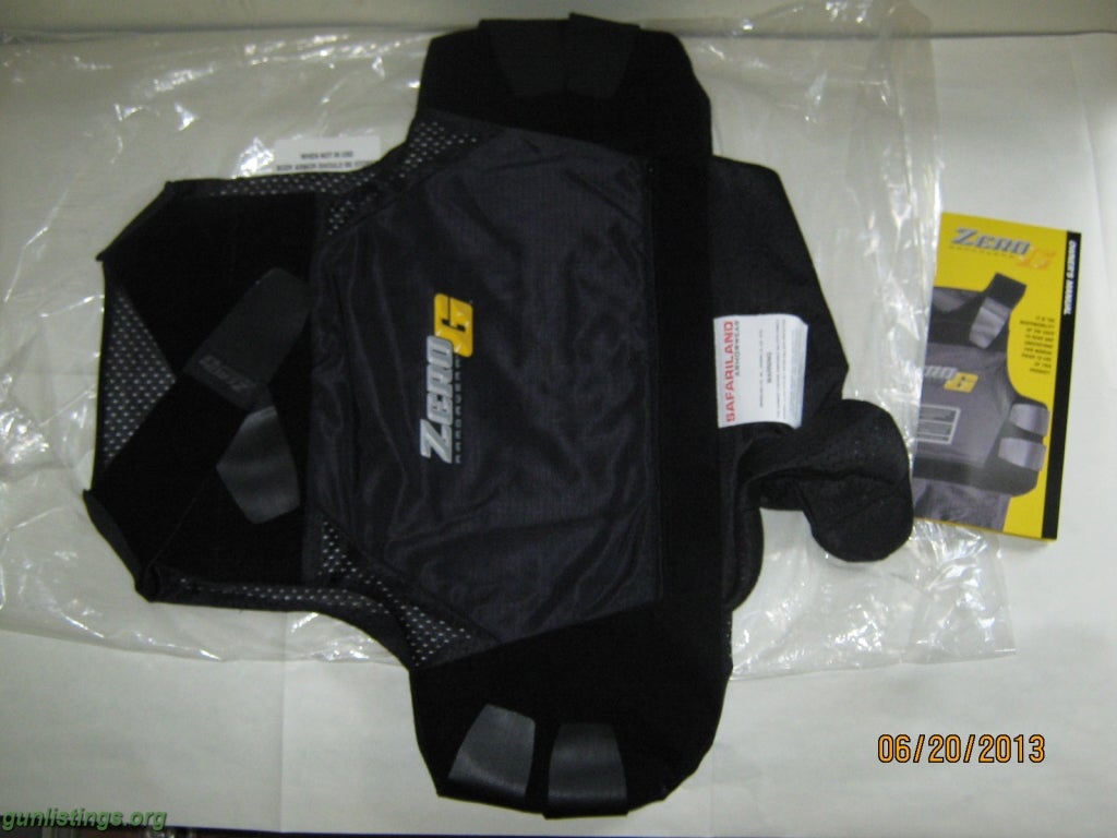 Accessories Safariland Zero G Level II Concealable Body Armor