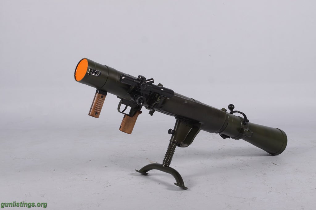 Collectibles Gustav M2 Recoilles Rifel Resin Replica  Non Firing