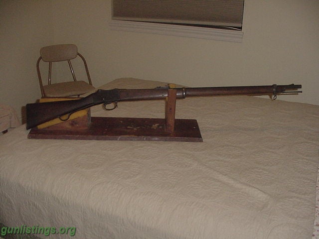 Collectibles Martini Henry Enfield Mark IV (1886)