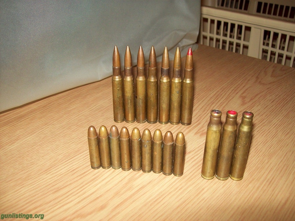 Collectibles WW2 30.06 And .30 Carbine Ammo Small Qty