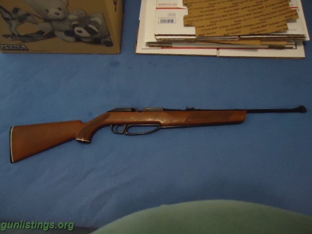 Misc Daisy 900 Powerline Pellet Rifle