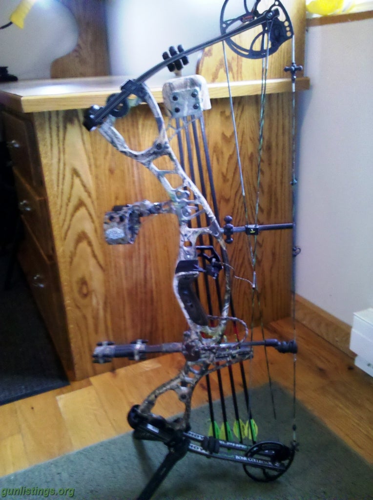 Misc Hoyt Alphamax 32 Bone Collector