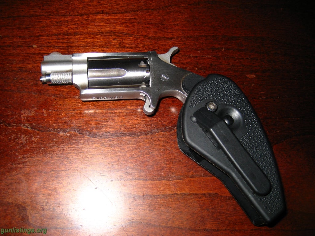 Pistols .22 MAG REVOLVER;DERRINGER;NORTH AMERICAN ARMS