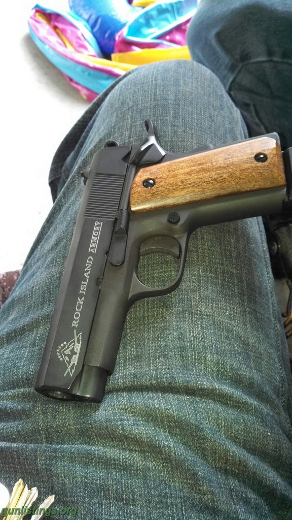 Pistols 1911 Rock Island 45 Compact