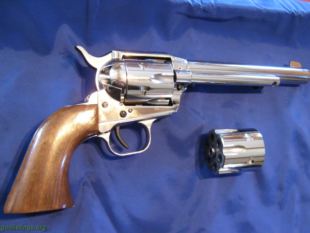 Pistols 22/22 Magnum Convertible Bounty Hunter Revolver