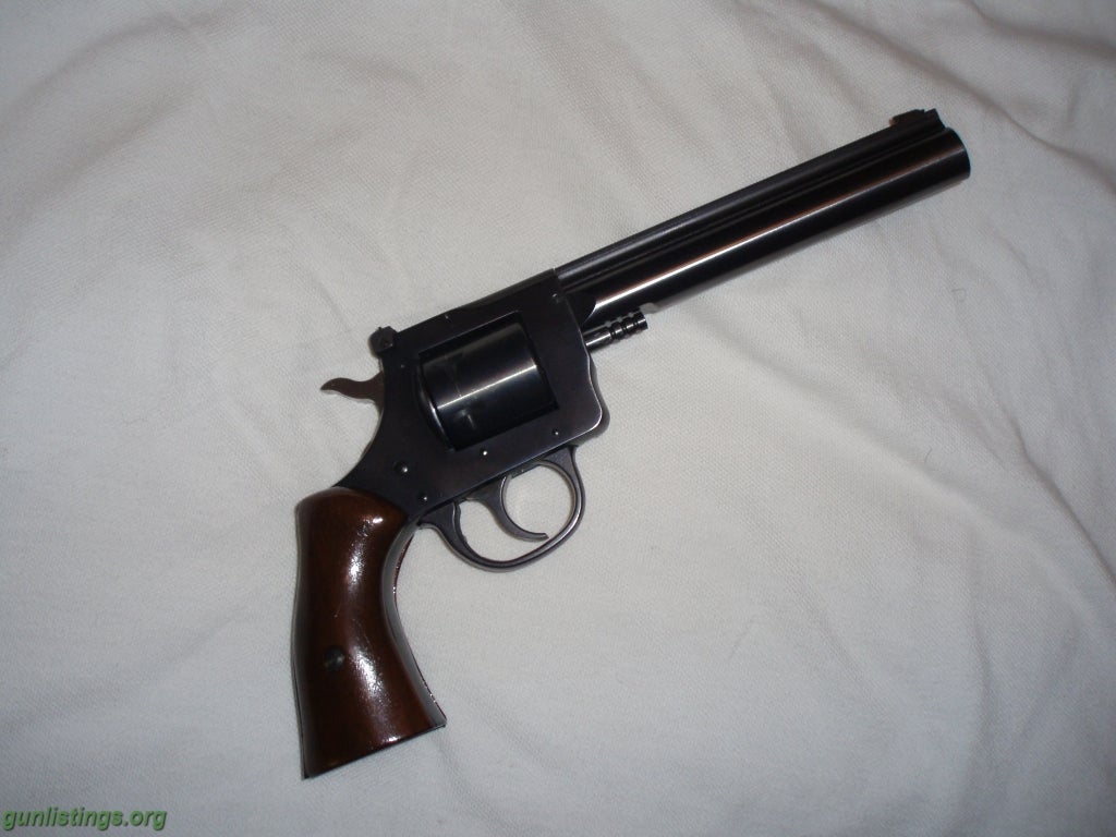 Pistols 22 Magnum Revolver WMRF With Bull Barrel