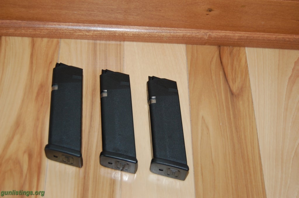 Pistols 3 Glock 21 45 Auto Magazines