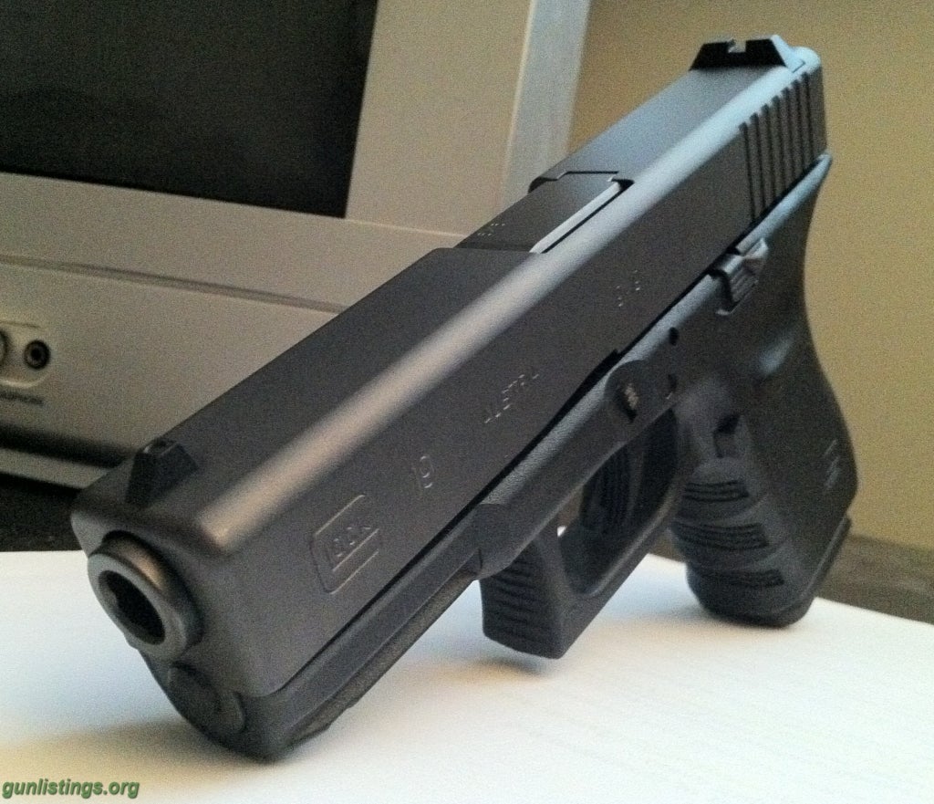 Pistols 3rd Gen Glock 19 9mm