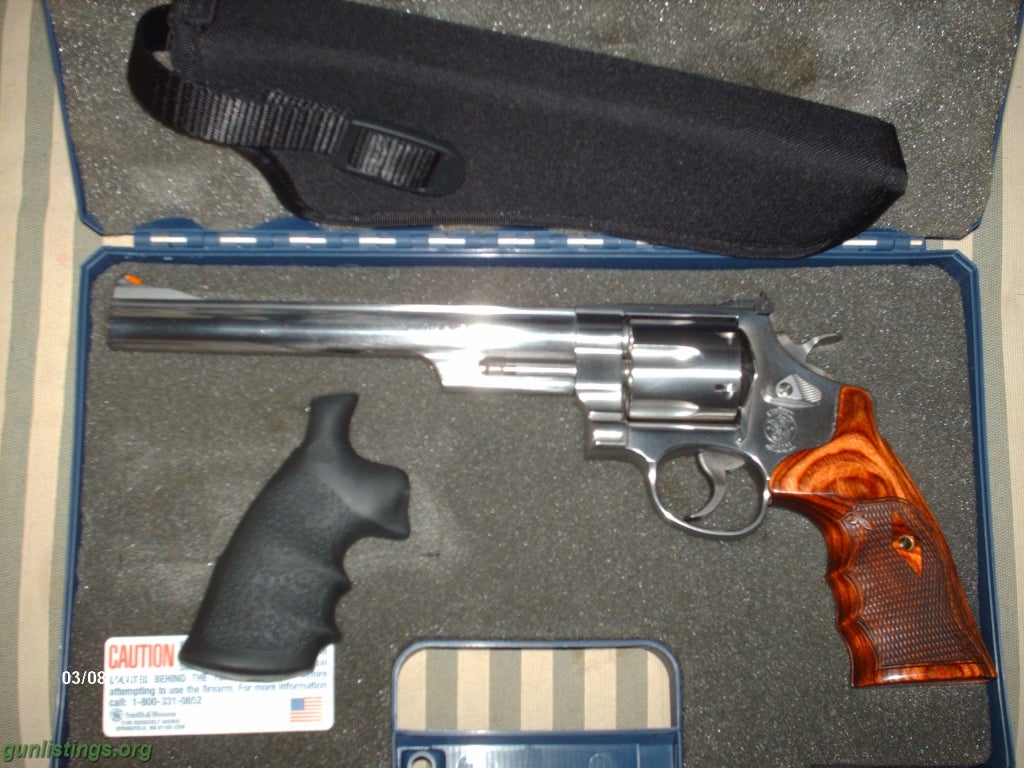 Pistols 44mag. S&W Mod 629