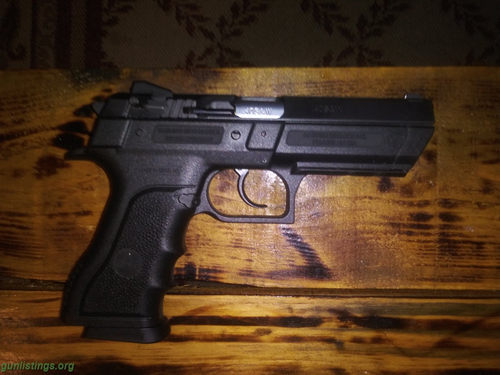 Pistols Baby Eagle 40cal