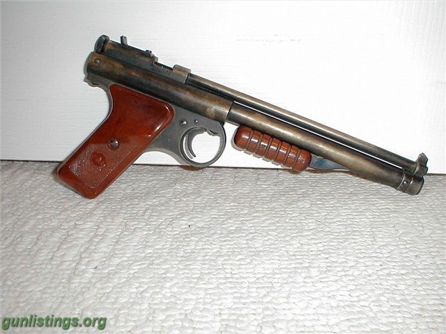 Pistols Benjamin Model 137