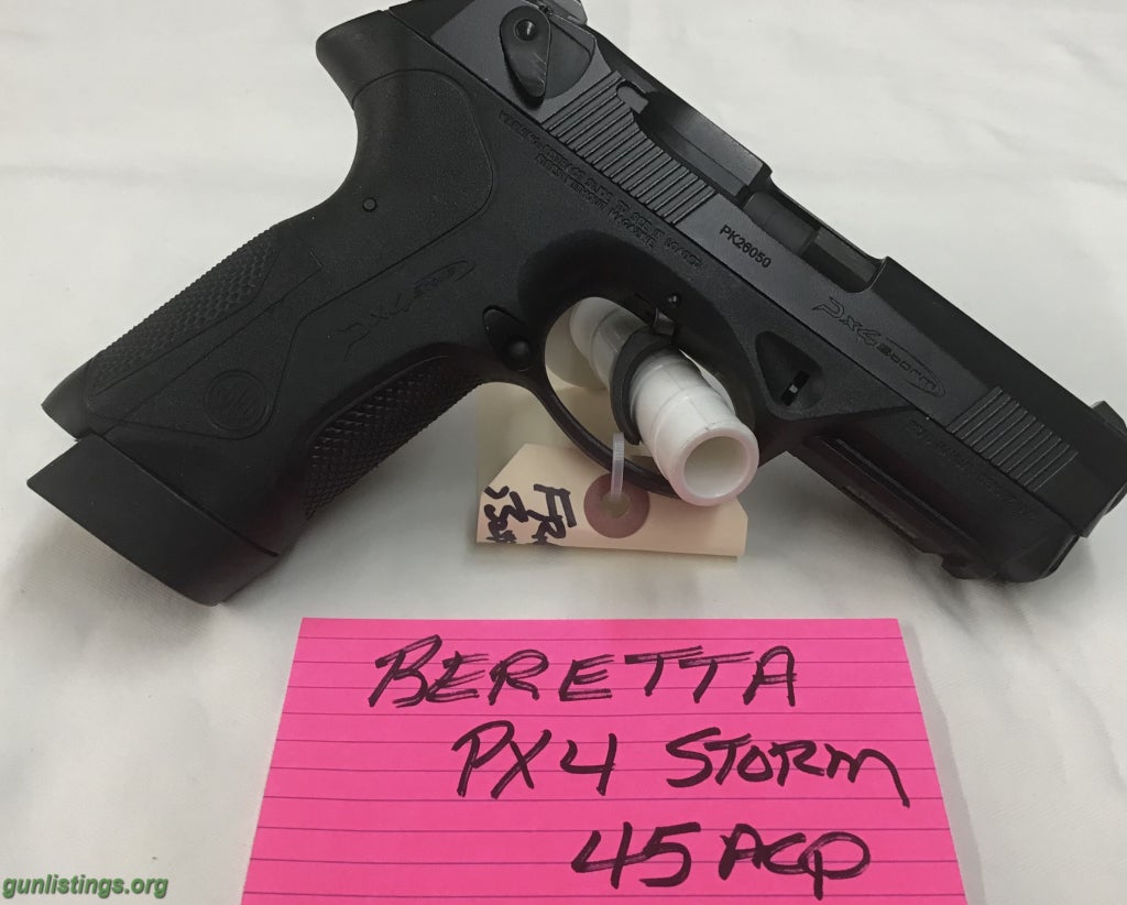 Pistols BERETTA. 45 ACP