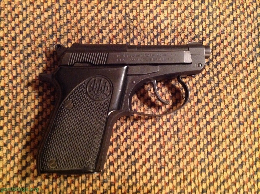 Pistols Beretta 21A