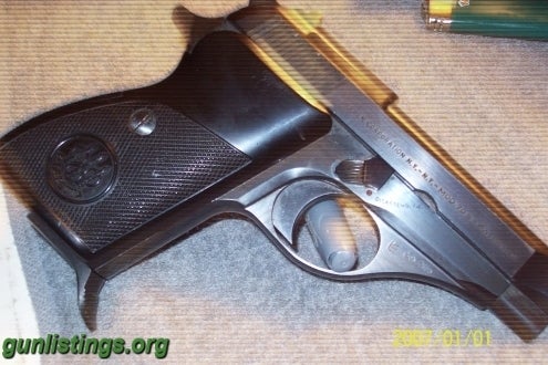 Pistols Beretta 380