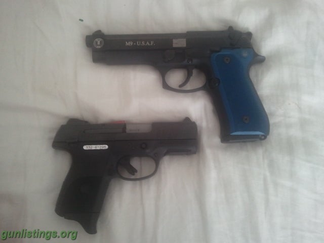 Pistols Beretta 92fs 9mm (M9)