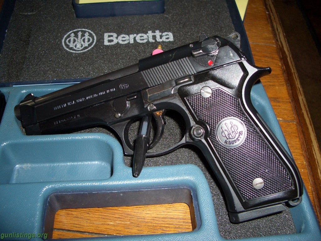 Pistols Beretta 96 .40cal Full Size