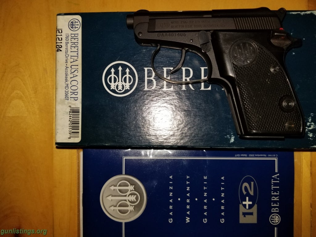 Pistols Beretta Bobcat