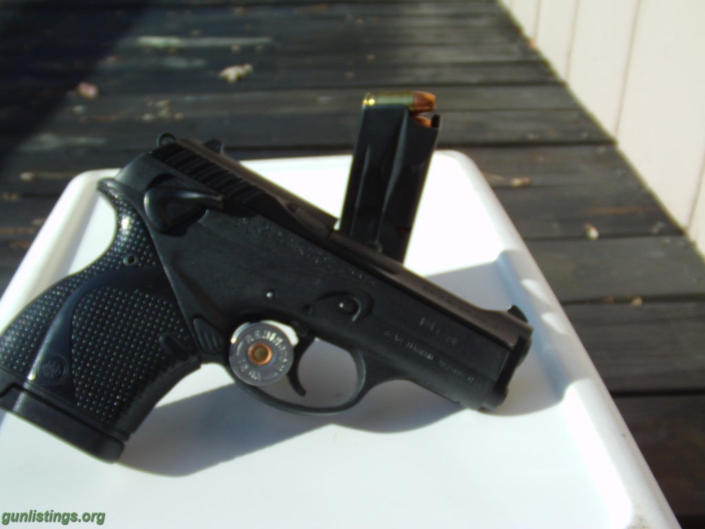 Pistols Beretta Compact 9000s F Model