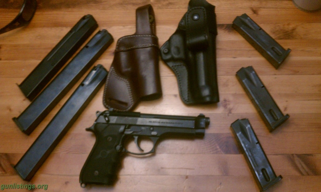 Pistols Beretta M92FS Police