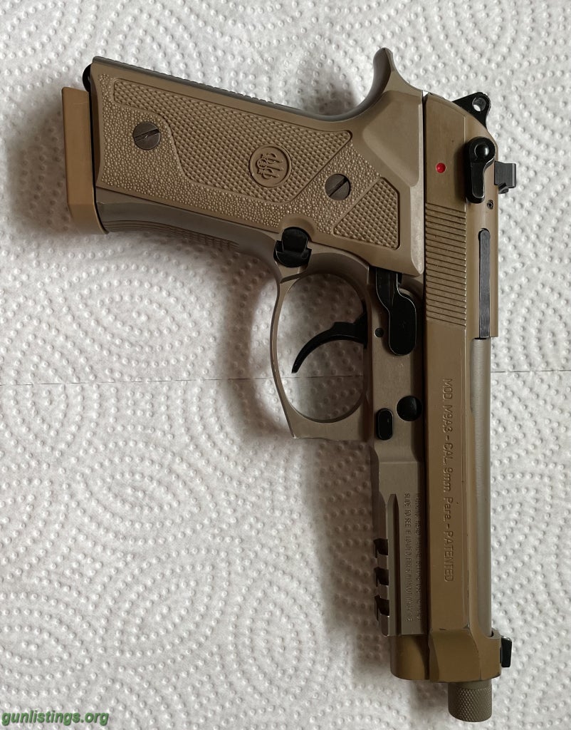 Pistols Beretta M9 A3