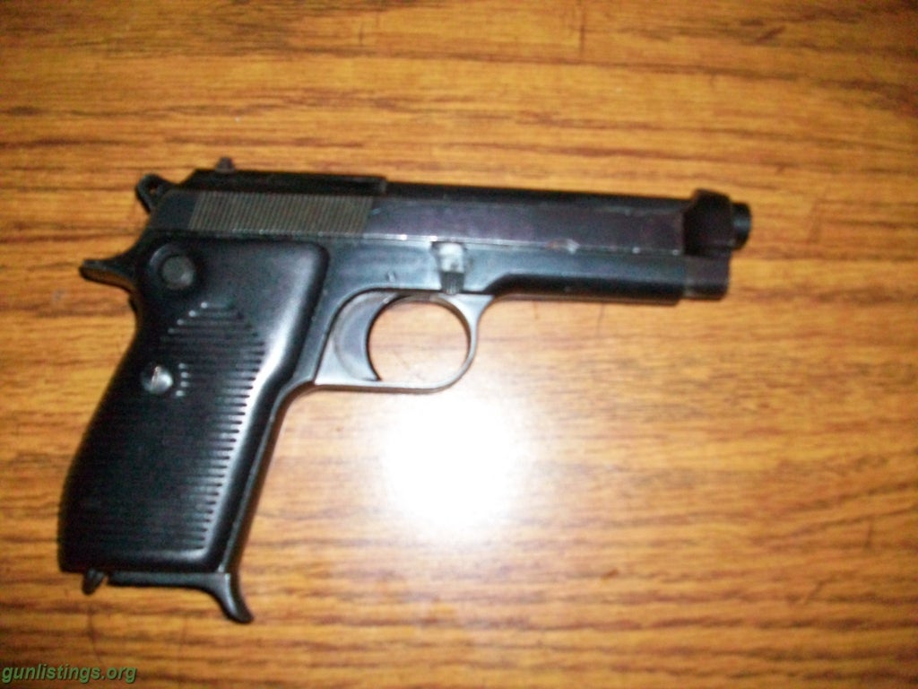 Pistols Beretta M 1951 9mm