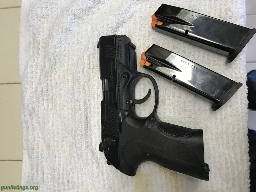 Pistols Beretta PX 4 Storm 40 Caliber