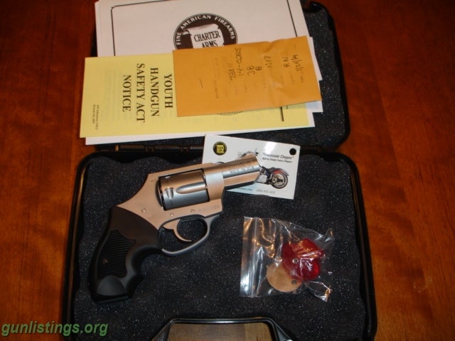 Pistols Charter Arms Undercover 38 Special CCW Gun Lnib