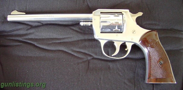 Pistols Chrome H&R 923 22LR Revolver 6