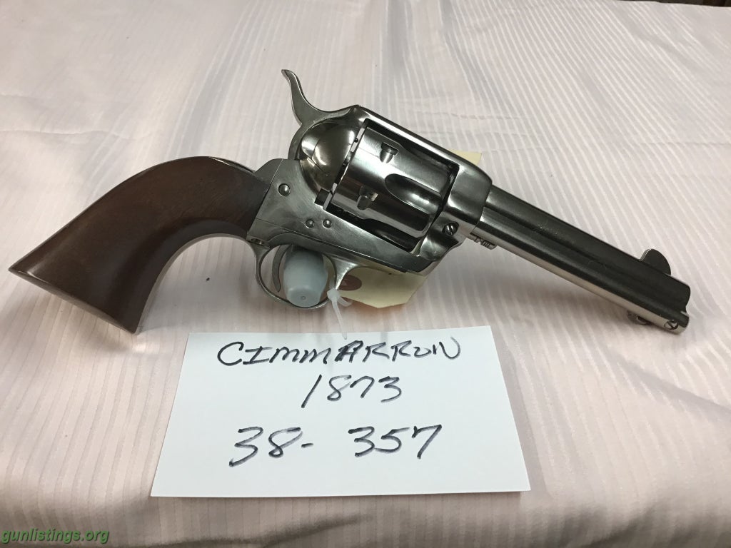 Pistols CIMARRON 38-357 SA. Revolver