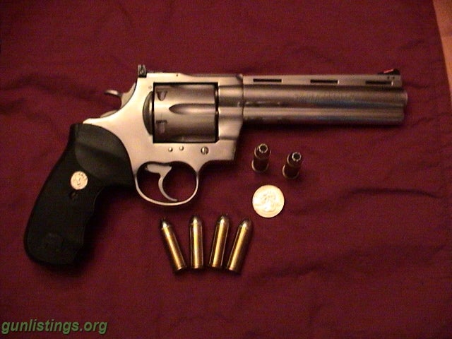 Pistols Colt Anaconda .44 Mag Revolver