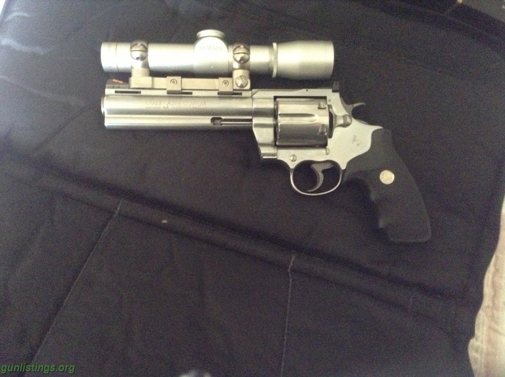 Pistols Colt Anaconda 44mag With 2x Leupold Scope