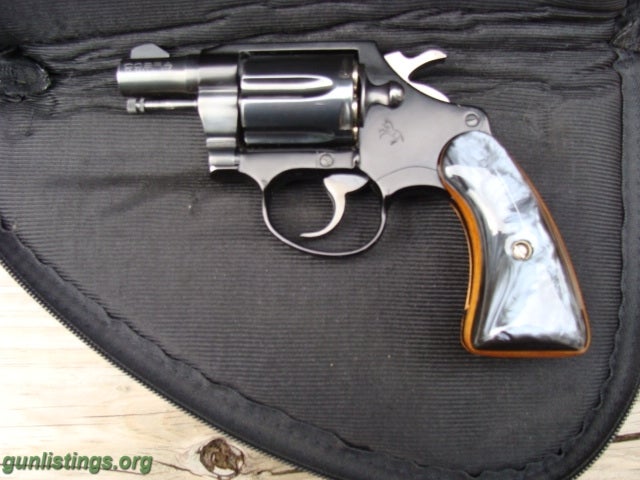 Pistols Colt Cobra 38 Special, Pearl Grips And Original Walnut