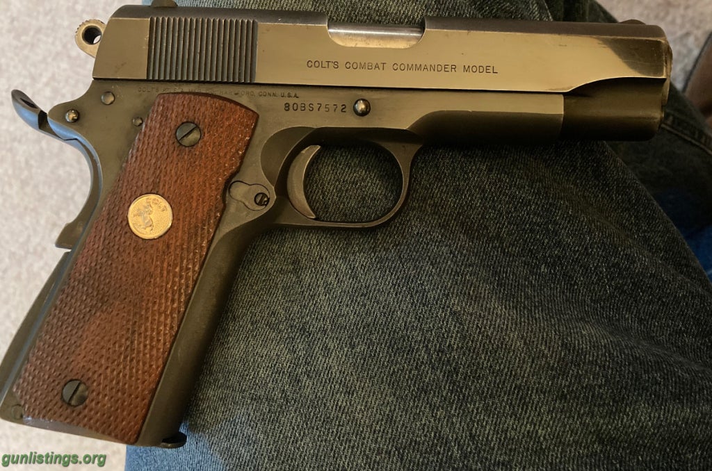 Pistols Colt Combat Commander 1911 45 ACP