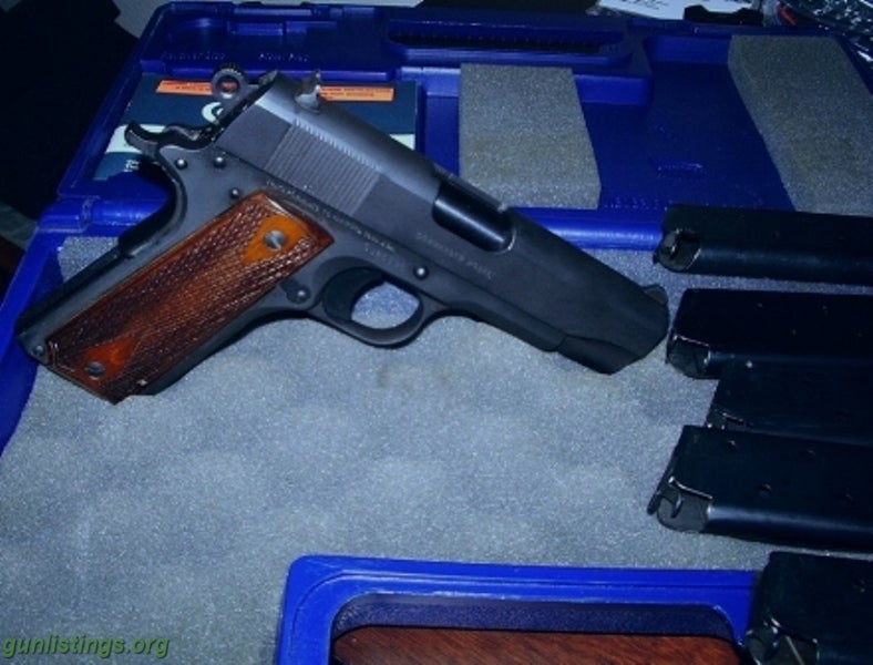 Pistols Colt Commander 1991A1