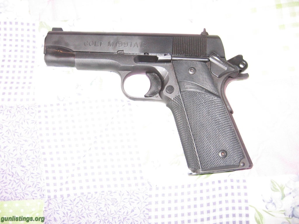 Pistols Colt Commander M1991 A-1