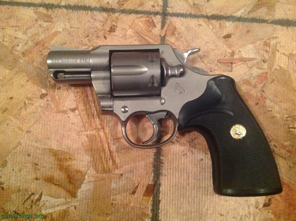 Pistols COLT LAWMAN MK3 RARE FINISH