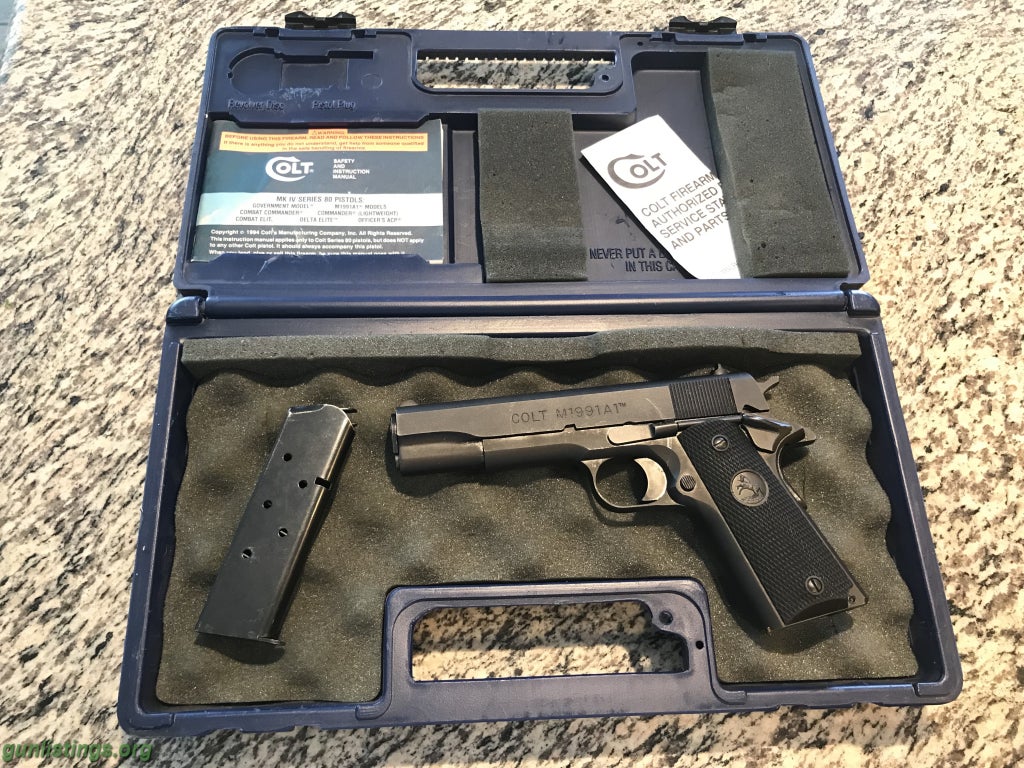 Pistols Colt M1991A1