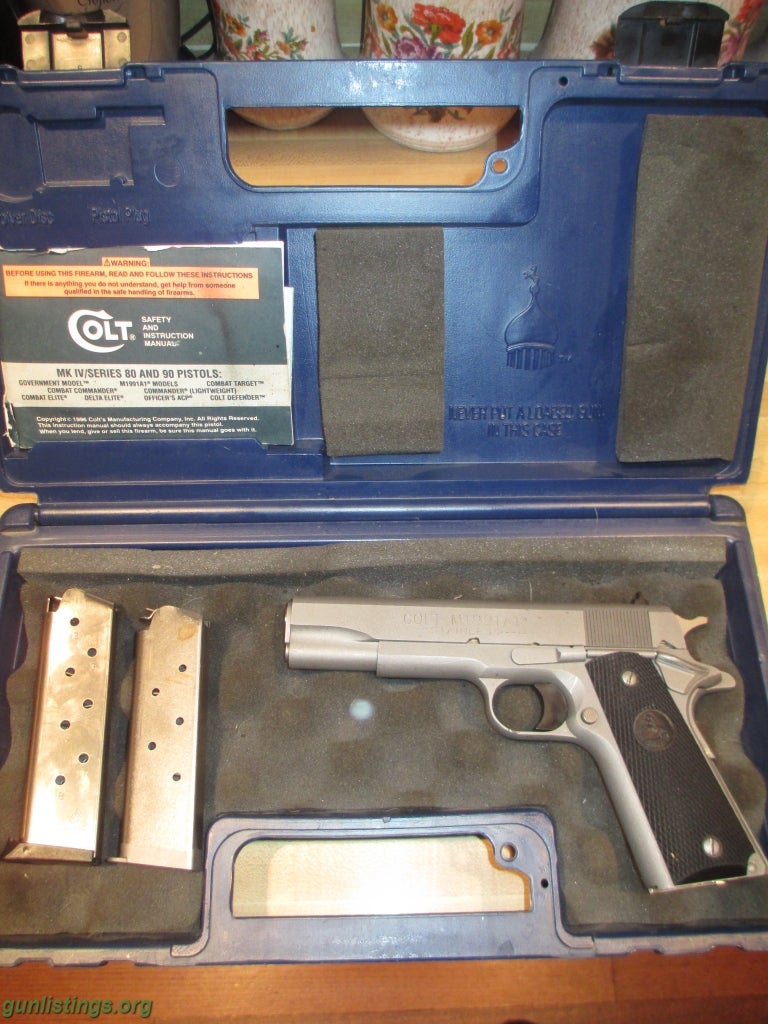 Pistols COLT Model 1911 .45 ACP  (1991-A1 ) Series 80 Stainless