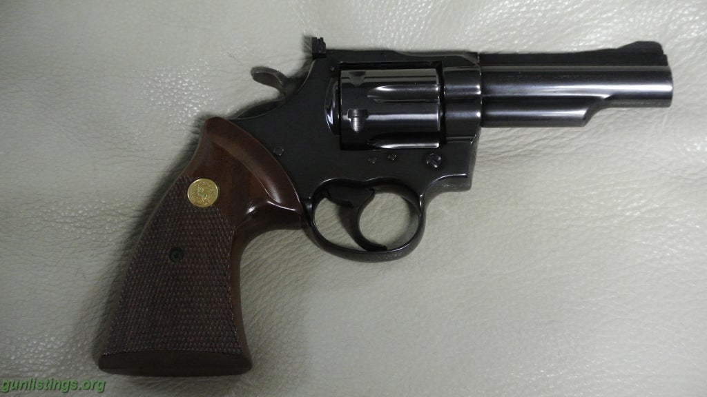 Pistols Colt Trooper MkIII