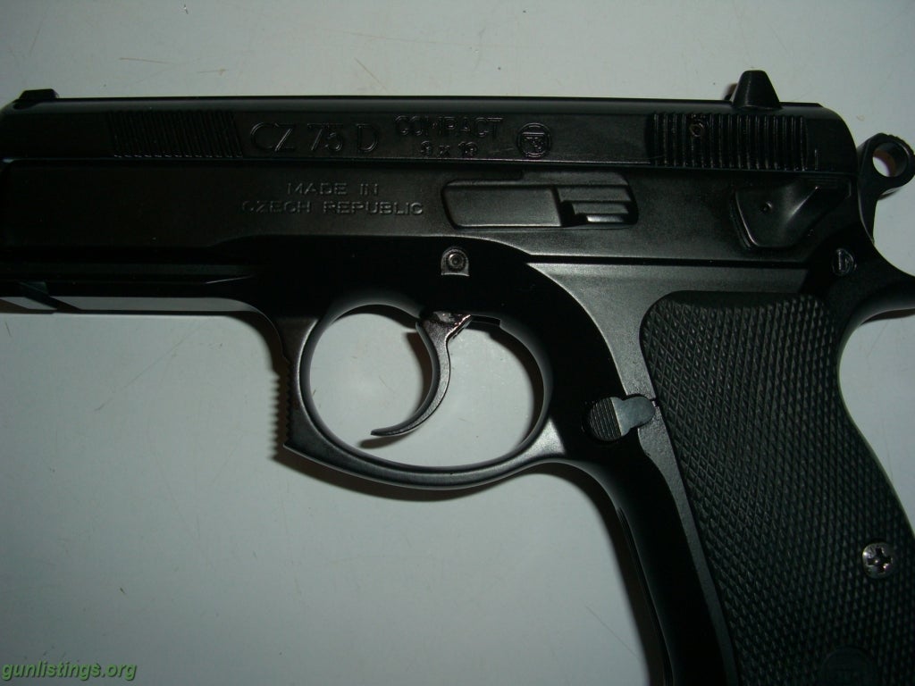 Pistols CZ 75 P01 9mm NATO Certified!