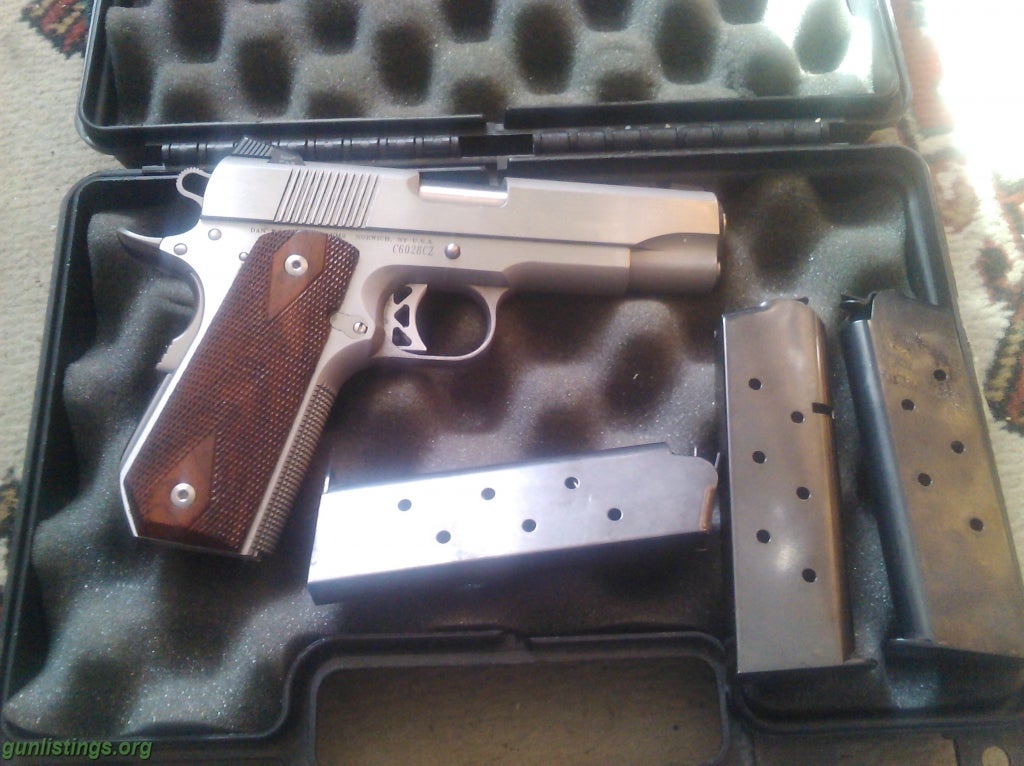 Pistols CZ Dan Wesson Commander Classic Bobtail