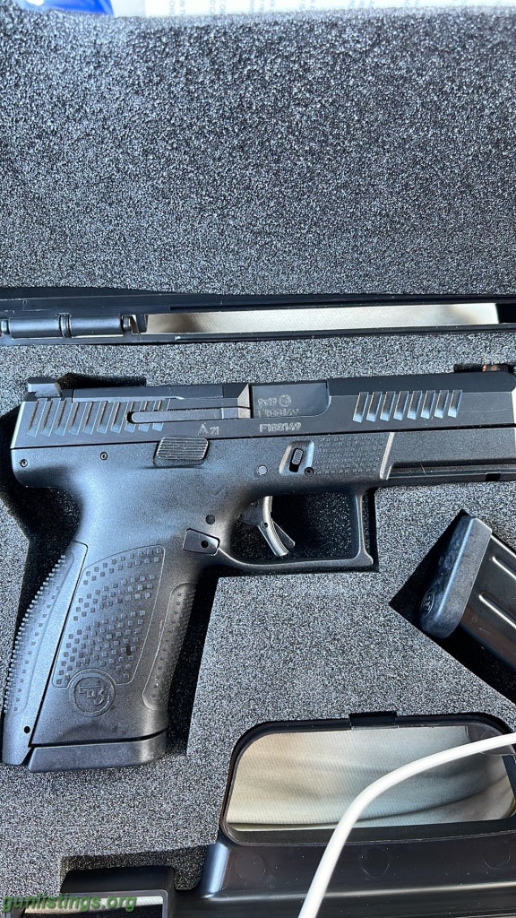 Pistols CZ P10c Optic Ready