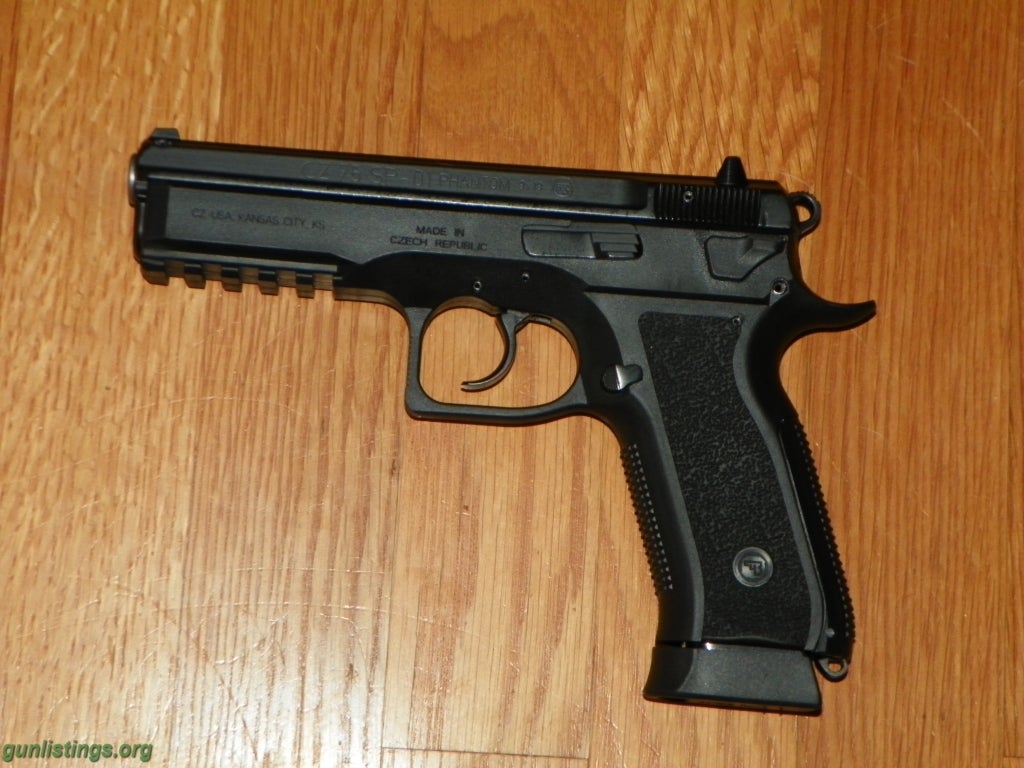 Pistols CZ SP01 Phantom 9mm