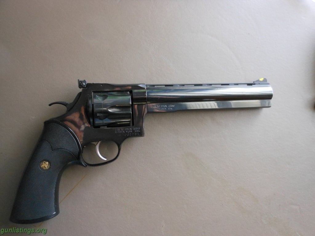 Pistols Dan Wesson 44 Magnum