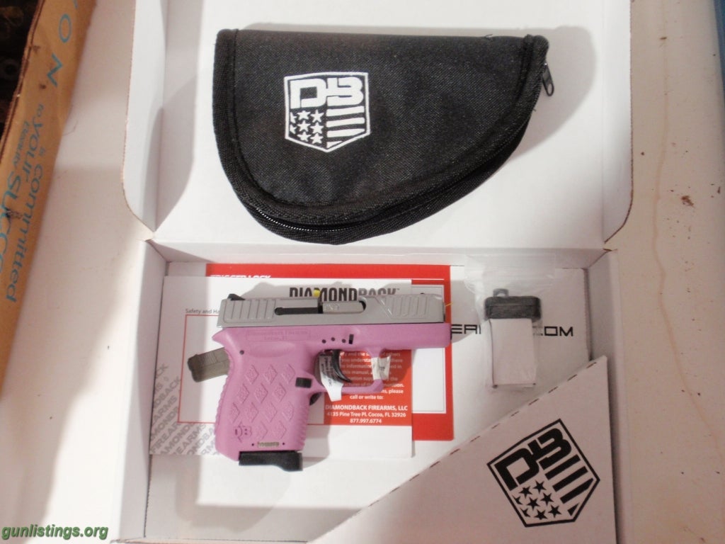 Pistols Diamondback 9mm (Pink)