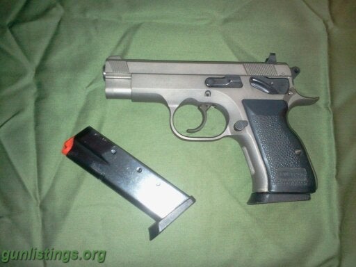 Pistols EAA-Witness ( 40 Cal.)